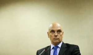 PGR denuncia família barbarense por hostilizar Moraes em aeroporto de Roma