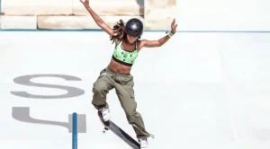 Rayssa Leal conquista medalha de bronze no skate street feminino