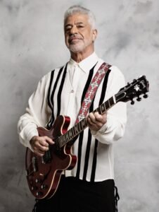 Lulu Santos apresenta turnê “Barítono” em Campinas