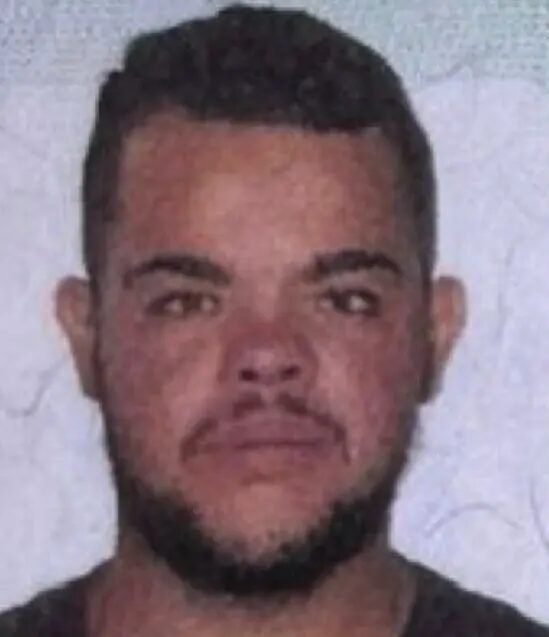 Motorista de aplicativo morre em Limeira neste sábado após colidir moto com o poste
