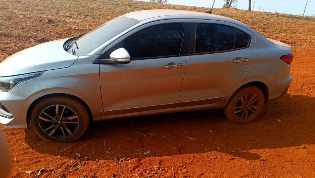 PM recupera carro roubado em Araras após perseguição com apoio do helicóptero Águia
