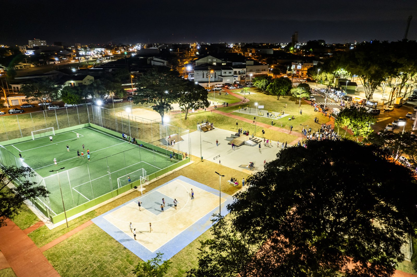 Programa QualiVida investe em cross fight e dança em áreas de Santa Bárbara