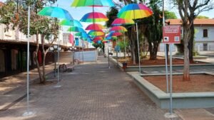 Reinauguração do Calçadão de Araras terá música ao vivo e food trucks nesta quinta