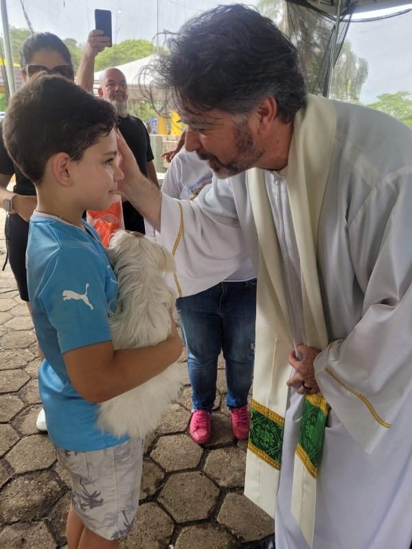 Feira Arte na Praça em Valinhos terá benção de animais neste domingo