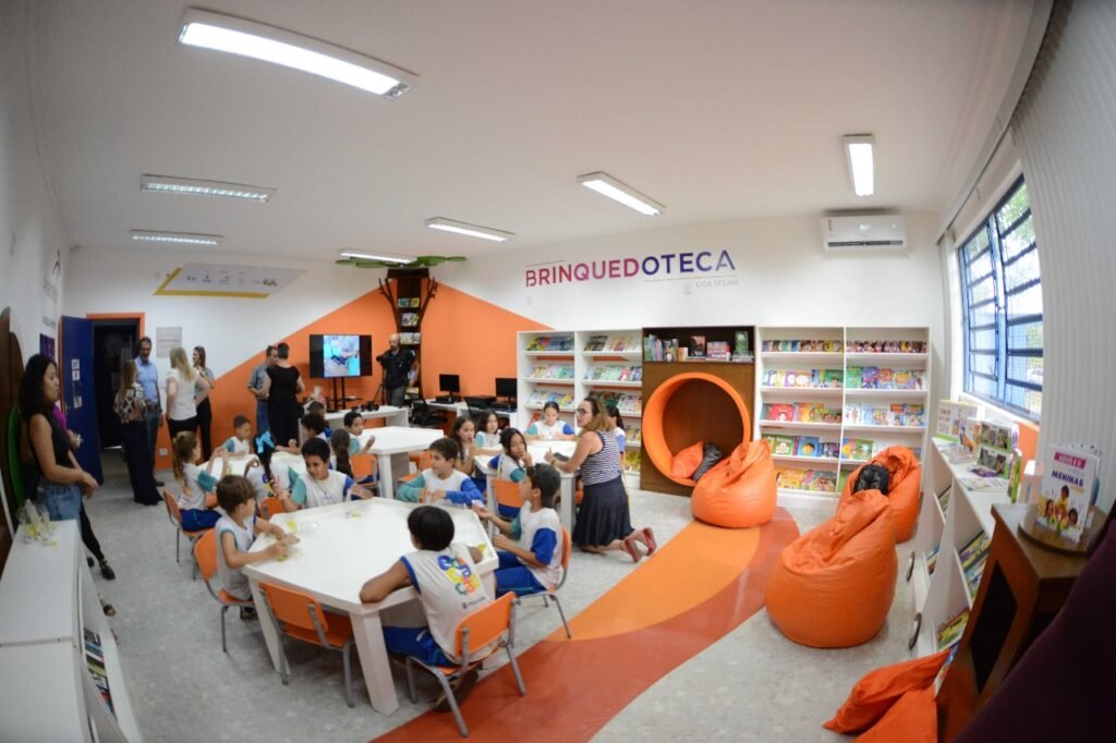 Projeto “S.O.S Guamium”, da Escola Municipal Professora Ada Buselli Neme, levou a cidade ao lugar mais alto do pódio