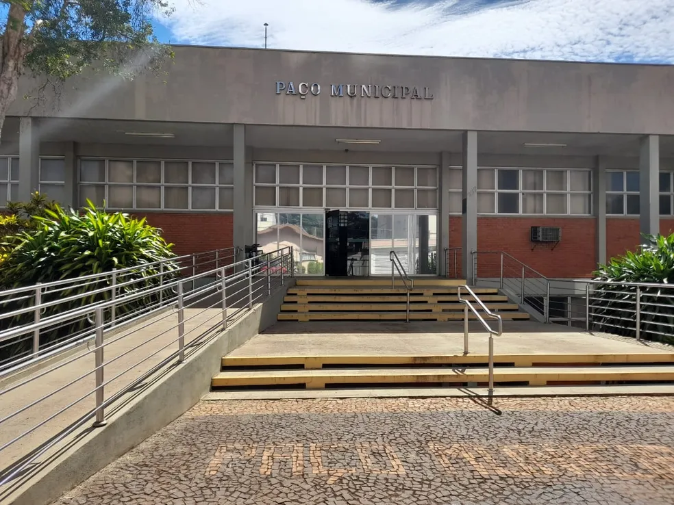 Iracemápolis abre processo seletivo com vagas para diversos níveis de escolaridade