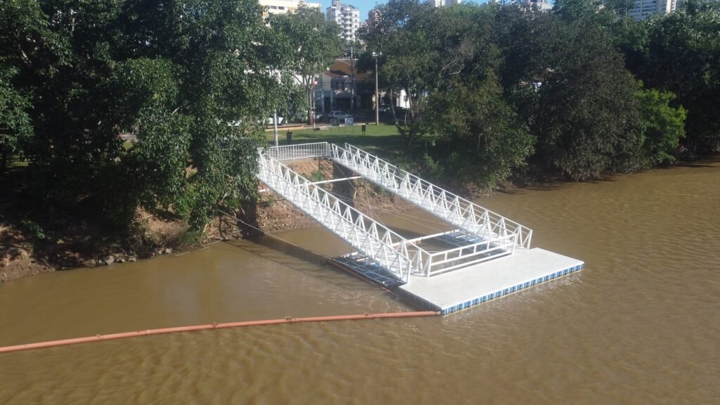 Piracicaba ganha novo Píer Turístico na avenida Beira Rio