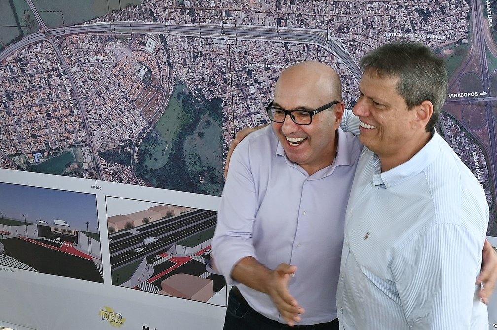 Dário e Tarcísio visitam obras de modernização da Rodovia Miguel Melhado em Campinas