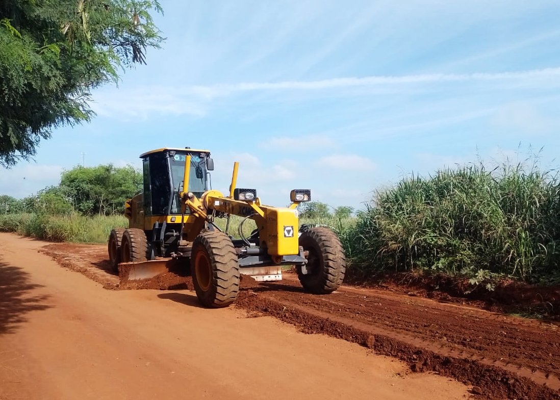 Prefeitura executa conservação de estradas em Santa Bárbara d'Oeste