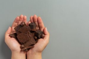 Nutricionista da Secretaria de Saúde de Campinas explica porque dar preferência a chocolates 70% cacau