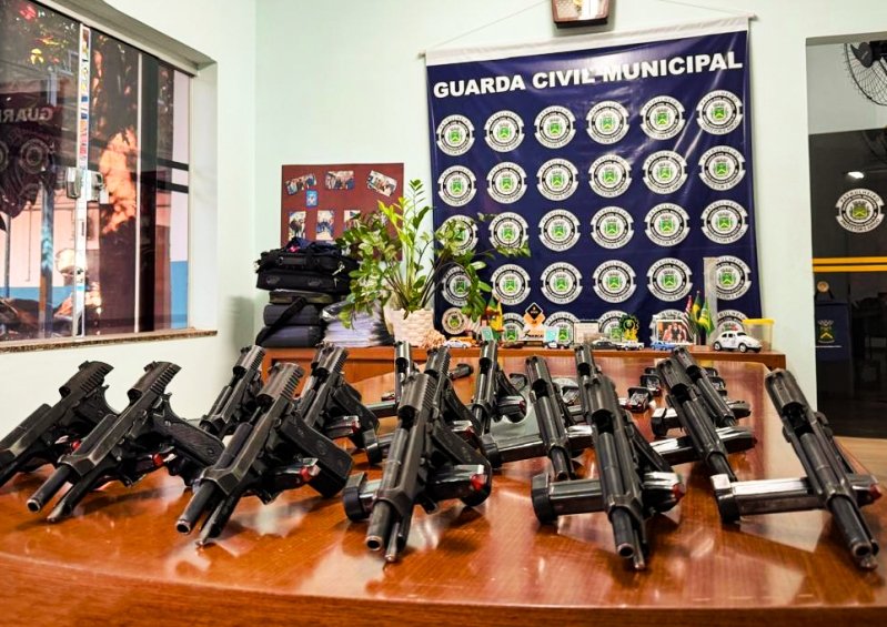 Prefeitura de Santa Bárbara doa armamentos à Guarda Municipal de Borborema