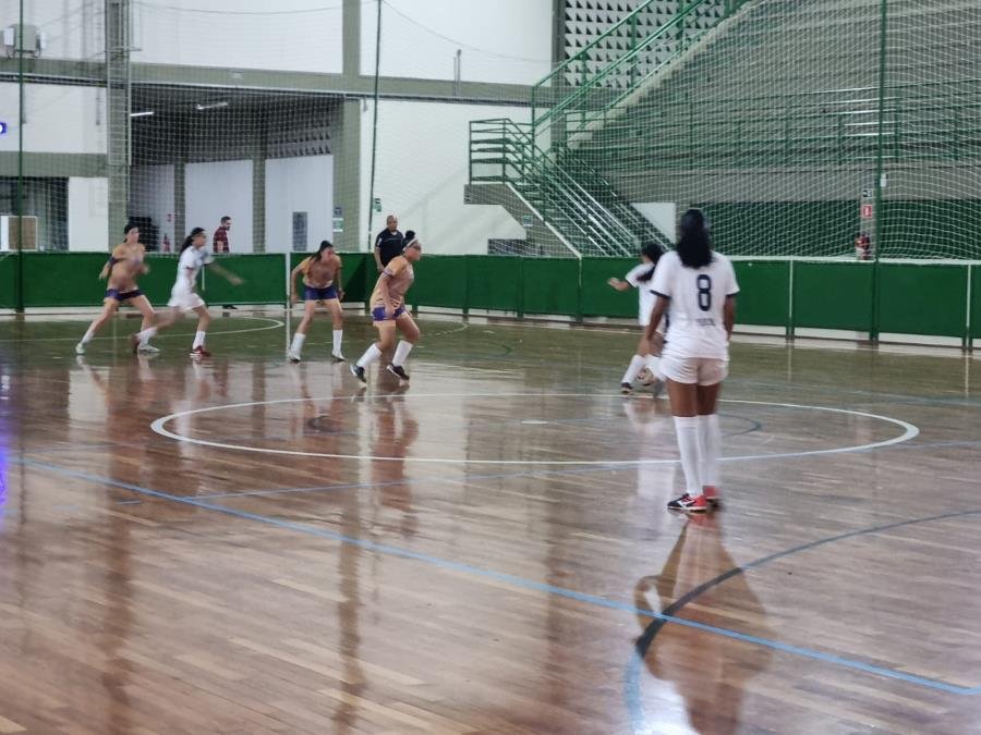 Nova Odessa sedia amistoso internacional de futsal com atletas dos EUA nesta terça-feira