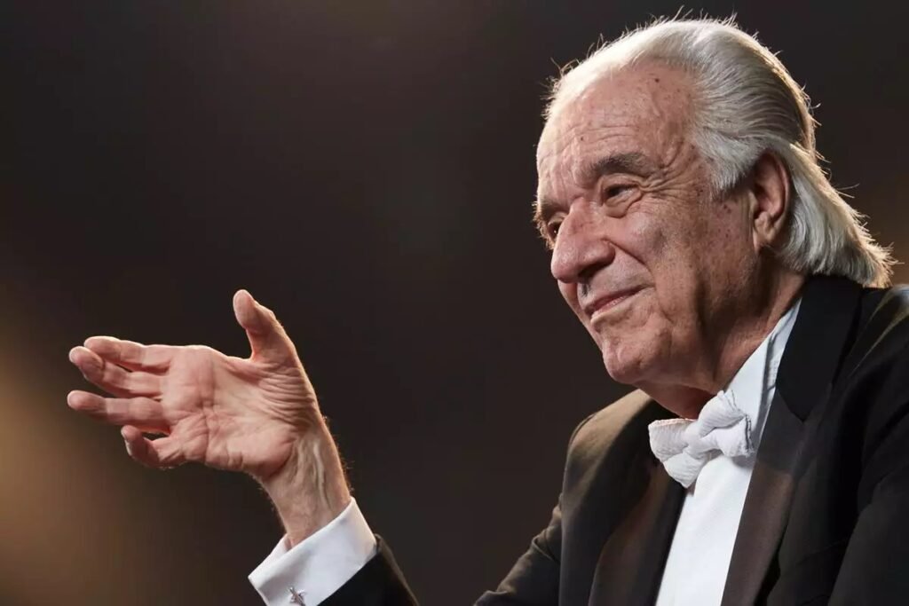 Maestro João Carlos Martins se apresenta em Limeira com a Bachiana Filarmônica Sesi SP