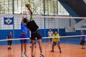 Prefeitura de Rio Claro tem vagas abertas para aulas gratuitas de vôlei
