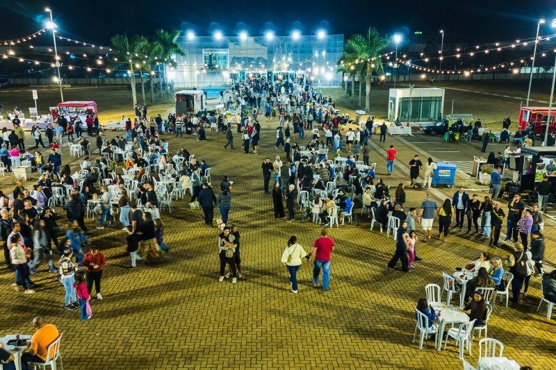 3ª edição da Feira noturna promete aquecer o comércio para o Dia dos Pais em Paulínia