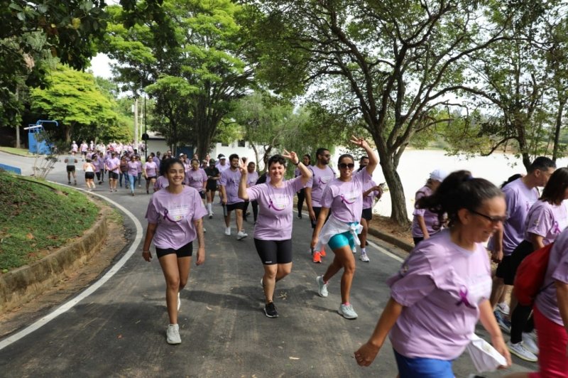 Prefeitura de Vinhedo realiza 3ª Caminhada pelo Fim da Violência contra a Mulher e 1º Evento “Mulheres em Movimento”