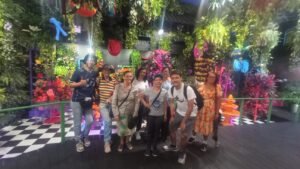 Idosos de Hortolândia curtem a festa das flores