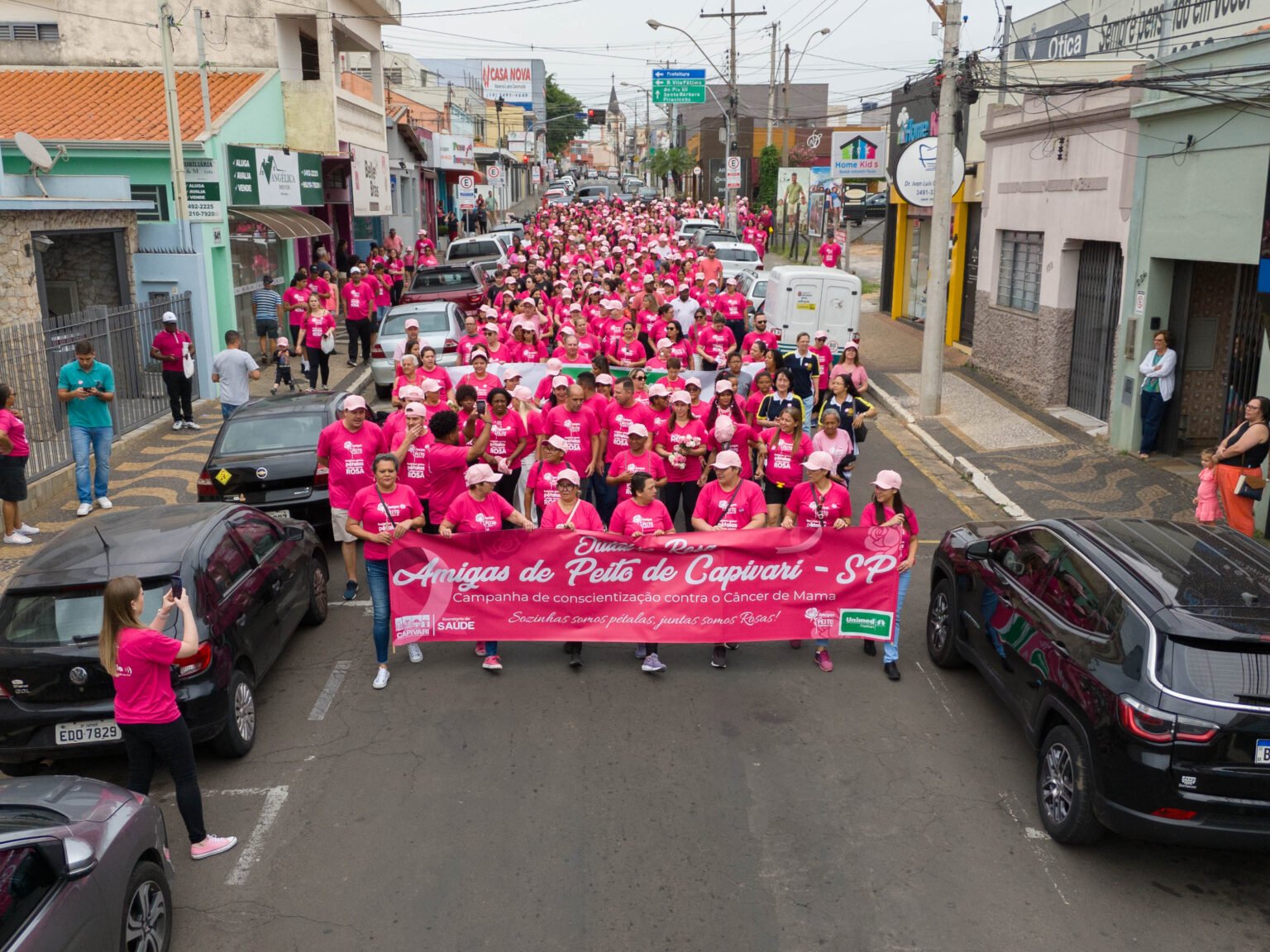 Caminhada Outubro Rosa acontece neste sábado pelas ruas do Centro de Capivari