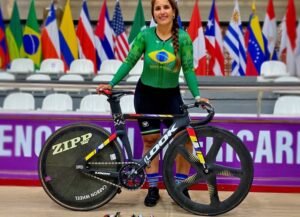 Ciclista de Mogi Guaçu conquista oito medalhas no Pan-americano de Assunção