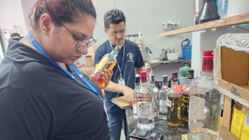 Fiscalização apreende bebidas em oito estabelecimentos de Limeira