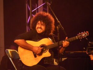 Semana Literária traz show Raízes da MPB com Diego Figueiredo em Indaiatuba