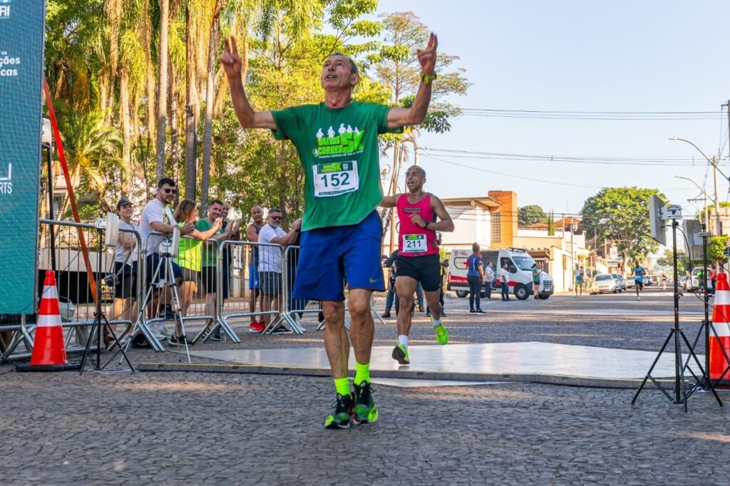 Dejair Alves Mazaia é o grande vencedor da primeira edição da ‘Vamos Correr 5K’ de Capivari