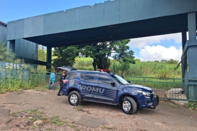 Ação rápida da GCM impede furto de cabos em empresa abandonada em Vinhedo
