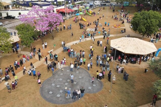 Feira Literária leva cultura e diversão ao Parque das Crianças em Nova Odessa