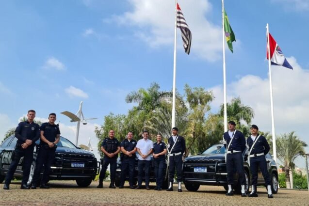 Guarda Civil de Indaiatuba recebe três novas viaturas para equipes do Canil e GAP