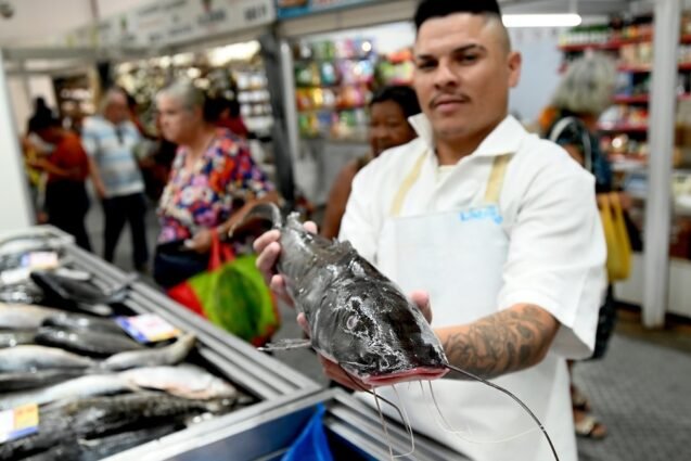 Páscoa: Mercadão de Campinas espera aumento de até 30% nas vendas de peixes