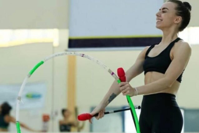 Mogi Mirim receberá tricampeã de ginástica rítmica para bate-papo com as crianças