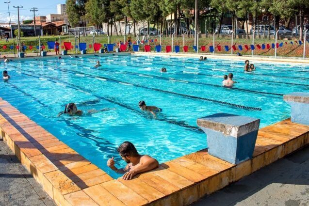 Piscinas municipais reabrem aos fins de semana em Limeira
